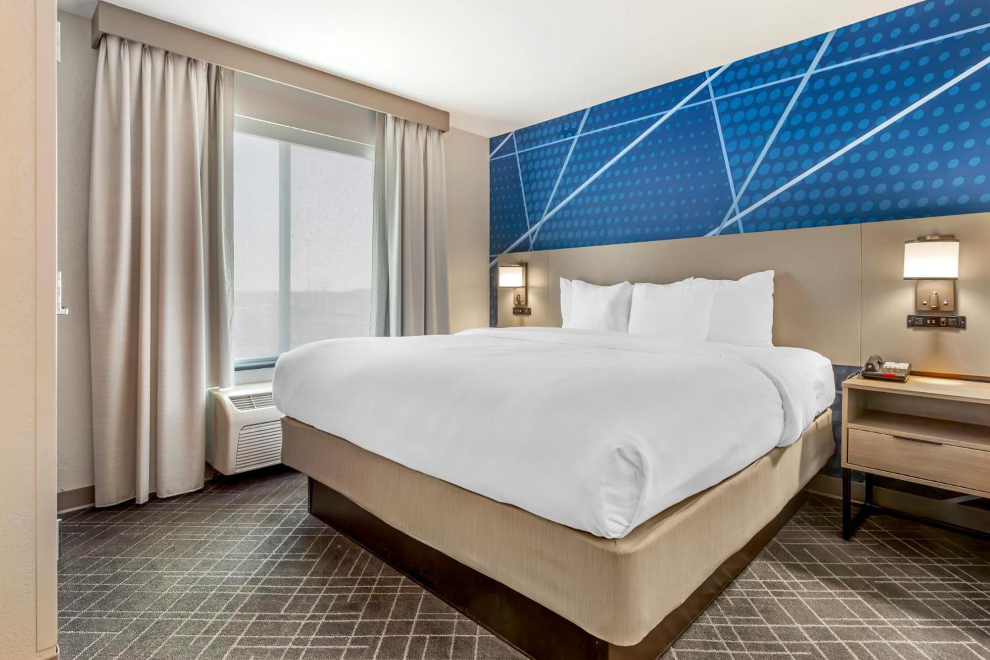 Comfort Suites Whitsett - Greensboro East Exteriör bild