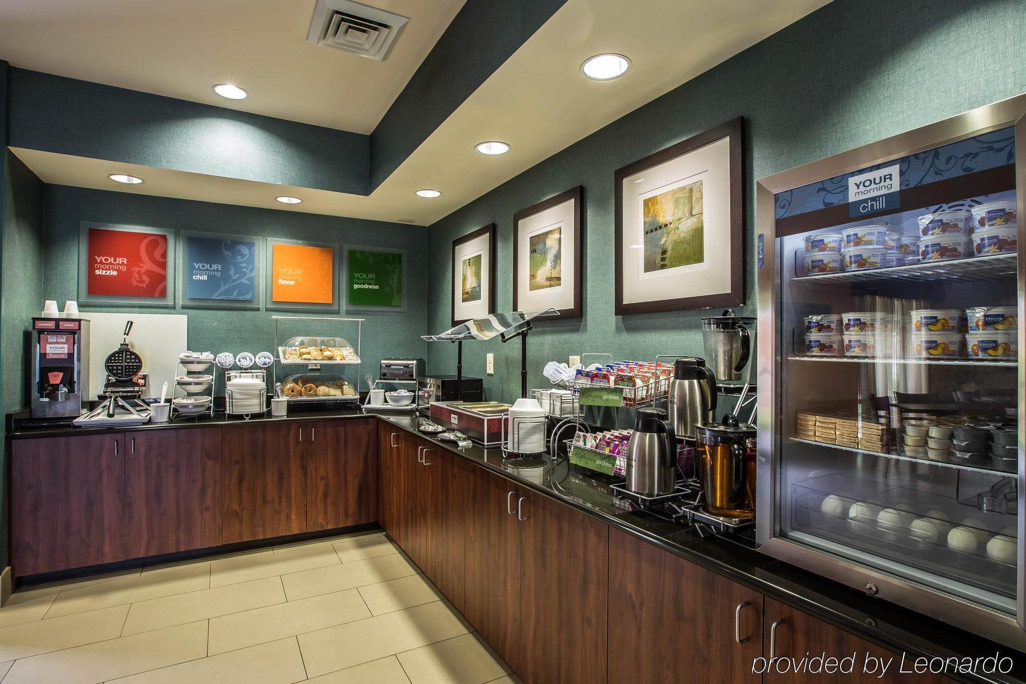 Comfort Suites Whitsett - Greensboro East Exteriör bild