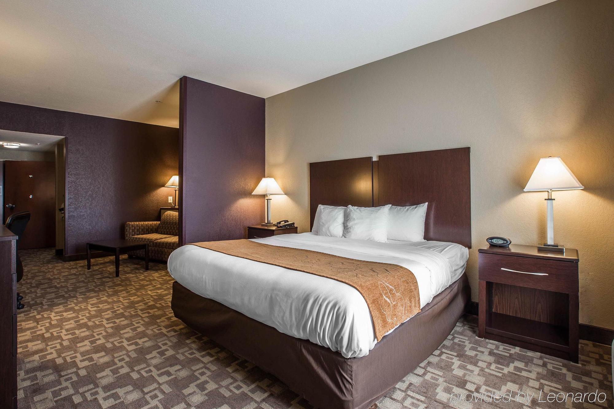 Comfort Suites Whitsett - Greensboro East Exteriör bild