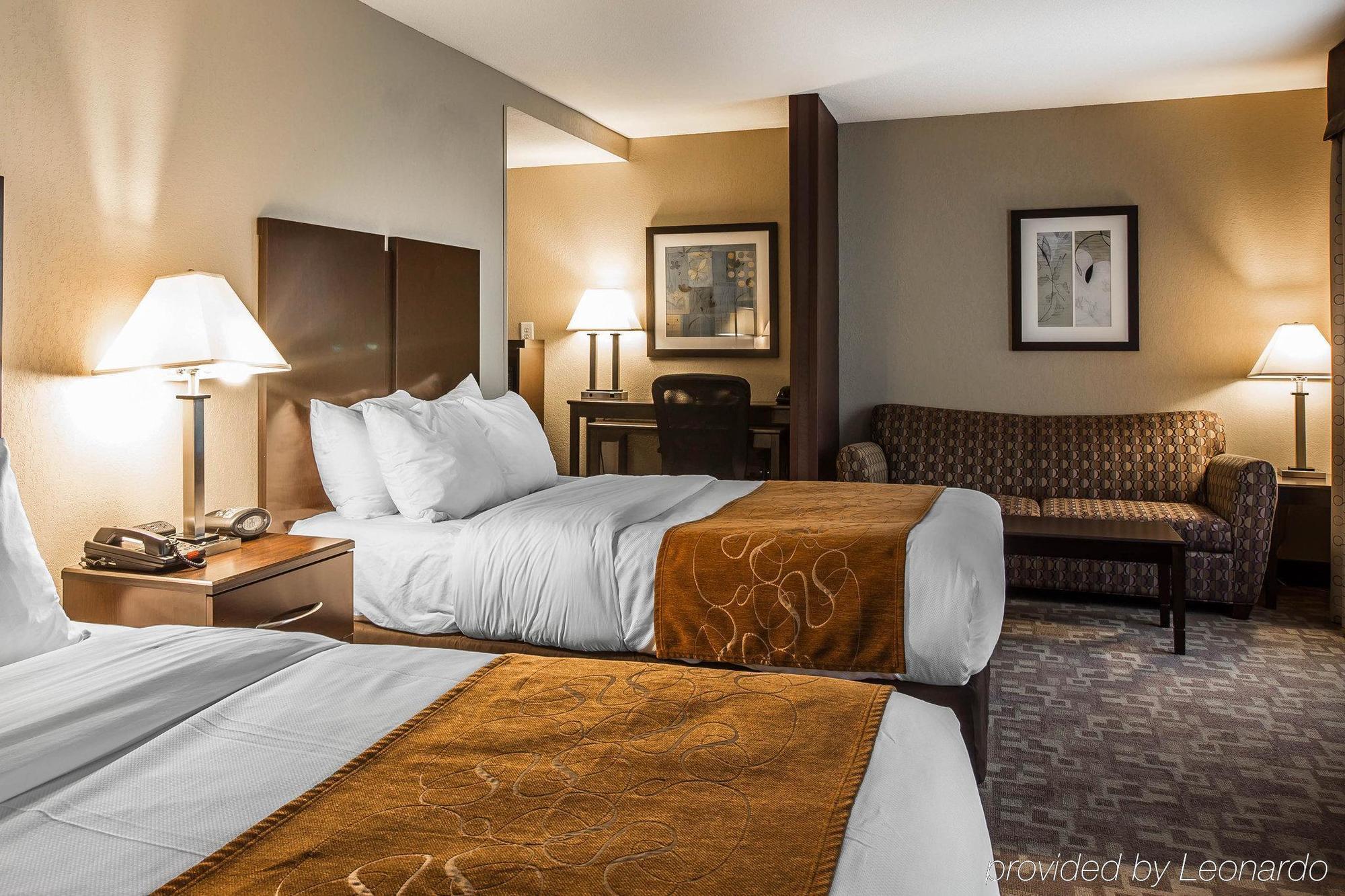 Comfort Suites Whitsett - Greensboro East Exteriör bild